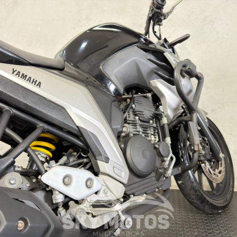 YAMAHA FZ 25 250 Fazer Flex , Foto 8