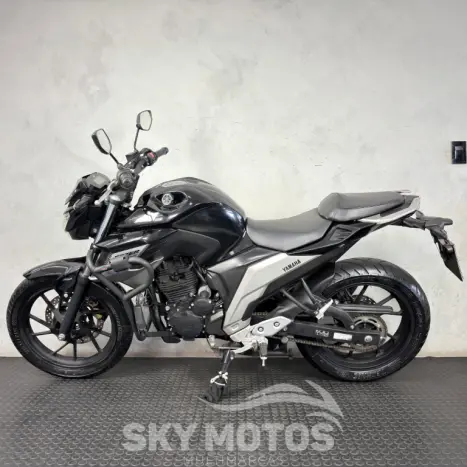 YAMAHA FZ 25 250 Fazer Flex , Foto 11