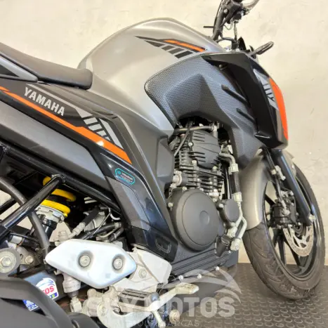YAMAHA FZ 25 250 Fazer Flex , Foto 9
