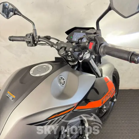 YAMAHA FZ 25 250 Fazer Flex , Foto 12