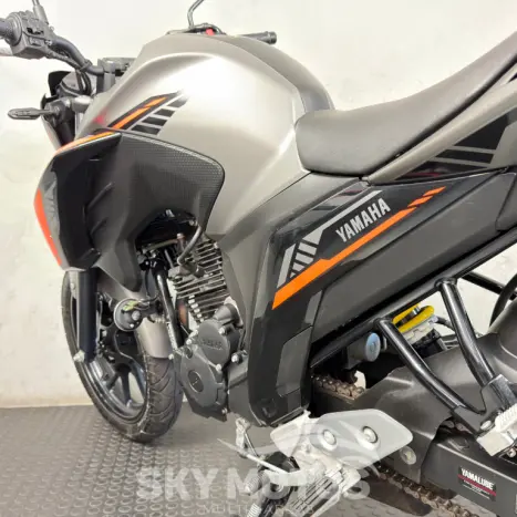 YAMAHA FZ 25 250 Fazer Flex , Foto 17