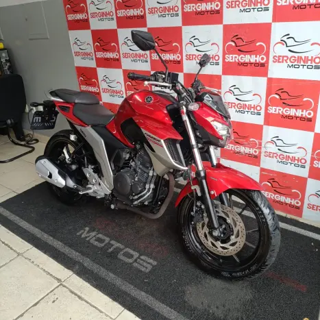YAMAHA FZ 25 250 Fazer Flex , Foto 2