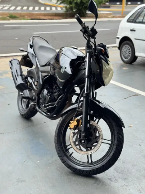 YAMAHA FZ 25 250 Fazer Flex , Foto 2