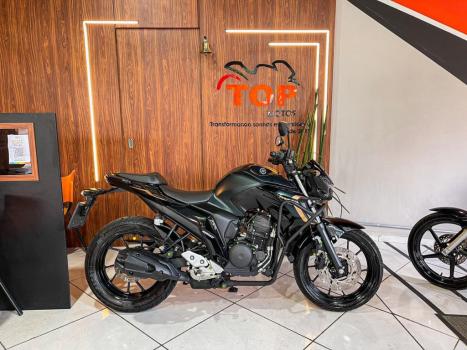 YAMAHA FZ 25 250 Fazer Flex , Foto 1