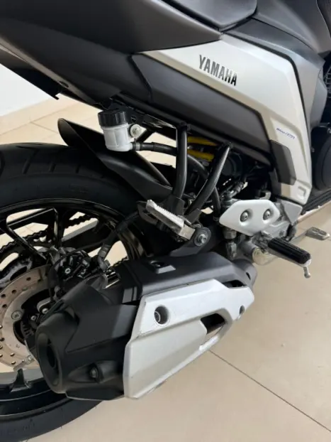 YAMAHA FZ 25 250 Fazer Flex , Foto 3