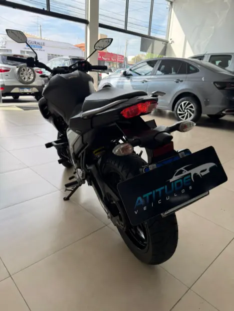 YAMAHA FZ 25 250 Fazer Flex , Foto 4