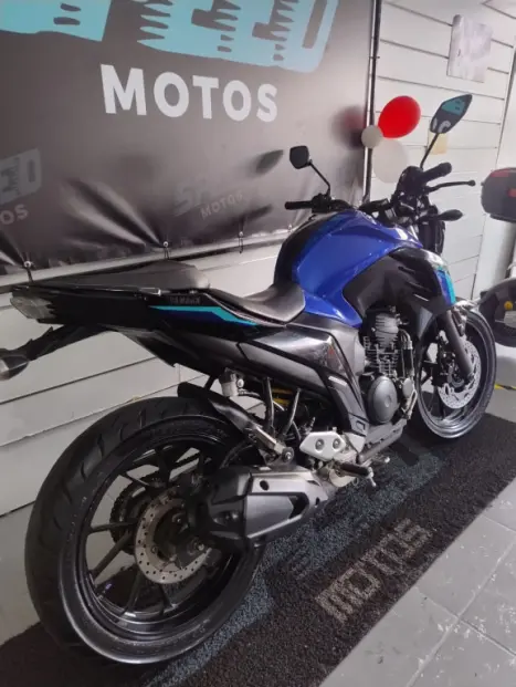 YAMAHA FZ 25 250 Fazer Flex , Foto 4