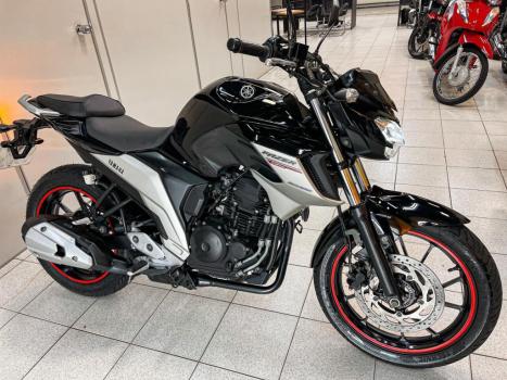 YAMAHA FZ 25 250 Fazer Flex , Foto 3