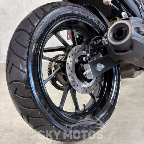YAMAHA FZ 25 250 Fazer Flex , Foto 9