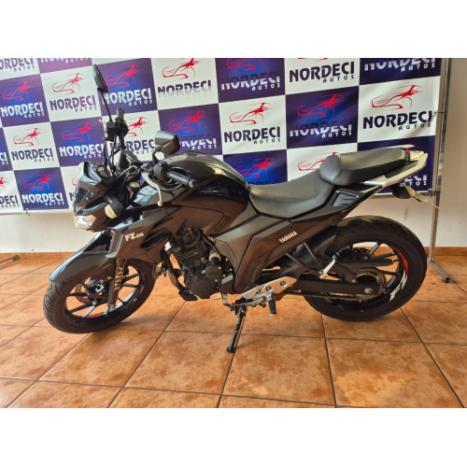 YAMAHA FZ 25 250 Fazer Flex , Foto 4