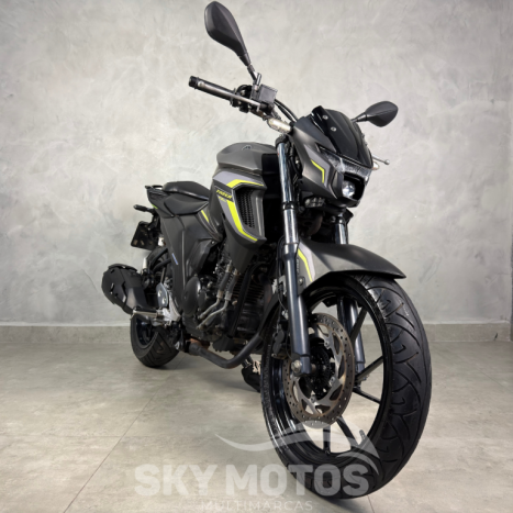 YAMAHA FZ 25 250 Fazer Flex , Foto 4
