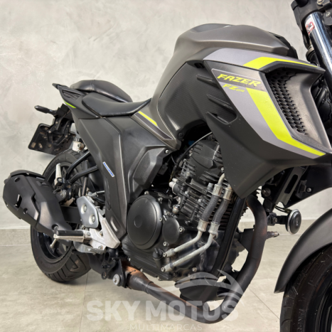 YAMAHA FZ 25 250 Fazer Flex , Foto 5