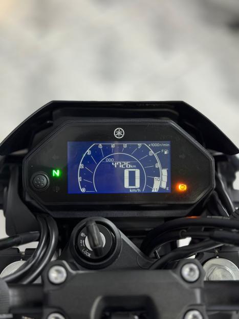 YAMAHA FZ 25 250 Fazer Flex , Foto 5