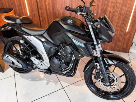 YAMAHA FZ 25 250 Fazer Flex , Foto 3