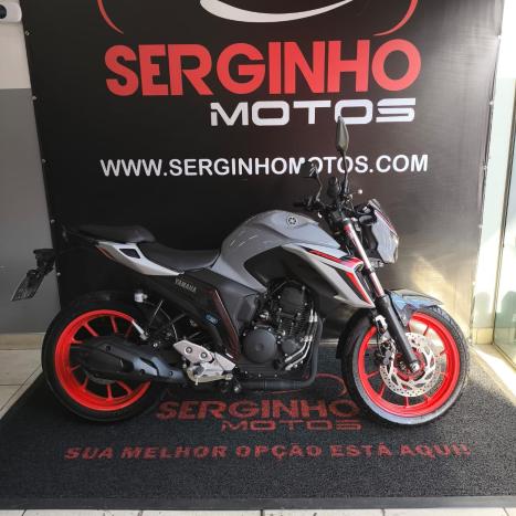 YAMAHA FZ 25 250 Fazer Flex , Foto 1