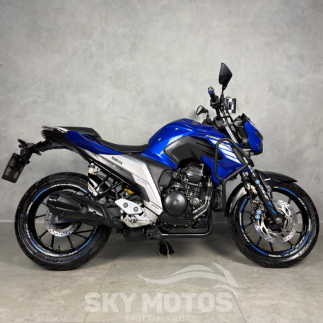 YAMAHA FZ 25 250 Fazer Flex , Foto 1