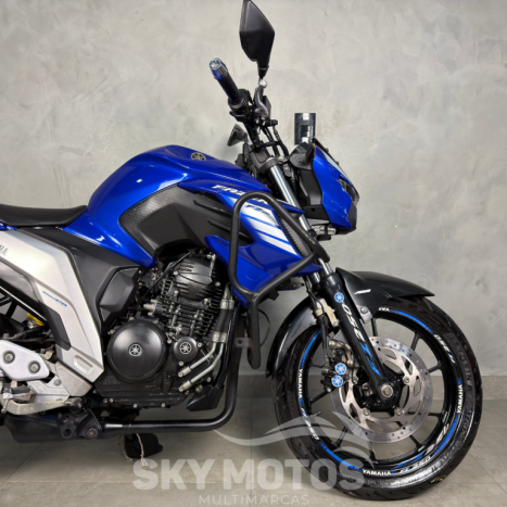 YAMAHA FZ 25 250 Fazer Flex , Foto 3