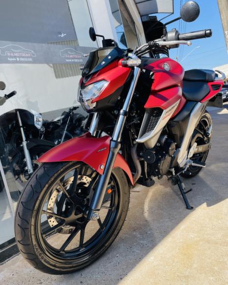 YAMAHA FZ 25 250 Fazer Flex , Foto 5