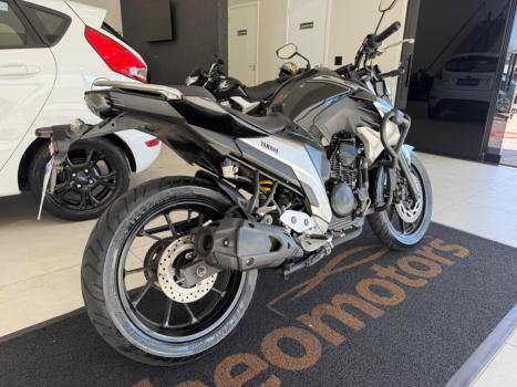 YAMAHA FZ 25 250 Fazer Flex , Foto 3