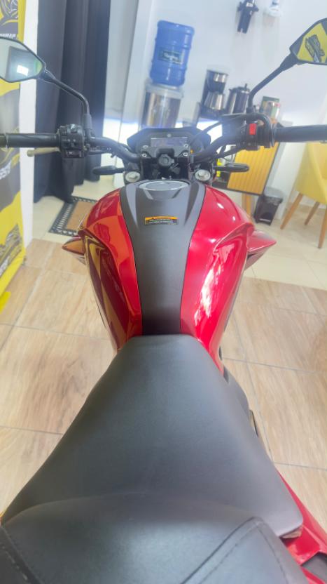 YAMAHA FZ 25 250 Fazer Flex , Foto 3