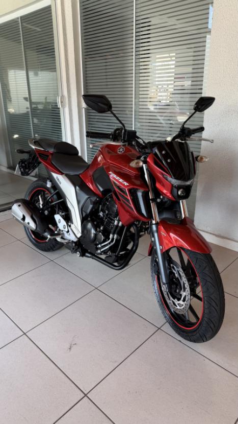 YAMAHA FZ 25 250 Fazer Flex , Foto 2
