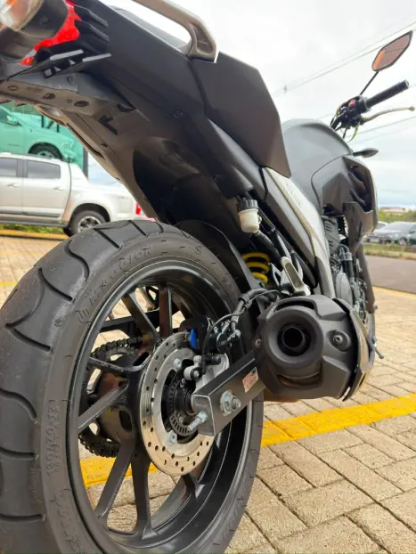 YAMAHA FZ 25 250 Fazer Flex , Foto 6