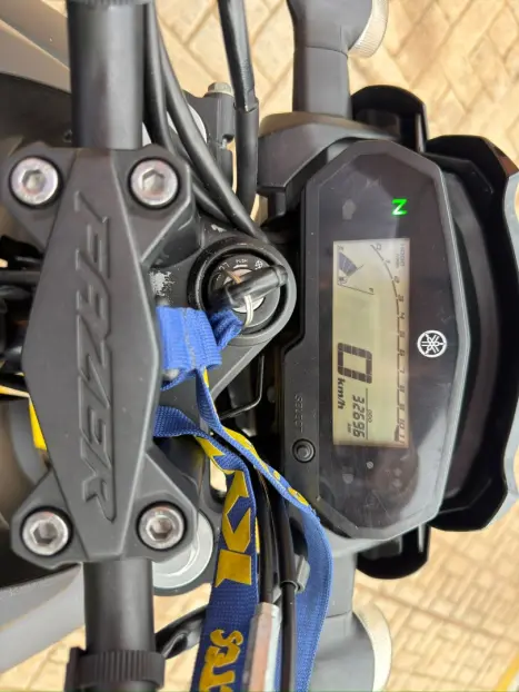 YAMAHA FZ 25 250 Fazer Flex , Foto 10