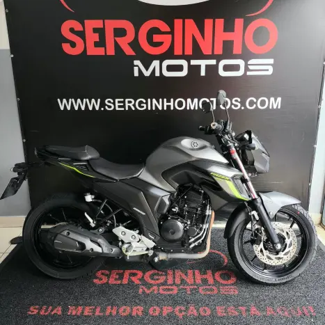 YAMAHA FZ 25 250 Fazer Flex , Foto 1