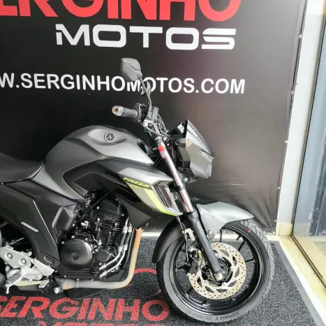 YAMAHA FZ 25 250 Fazer Flex , Foto 5