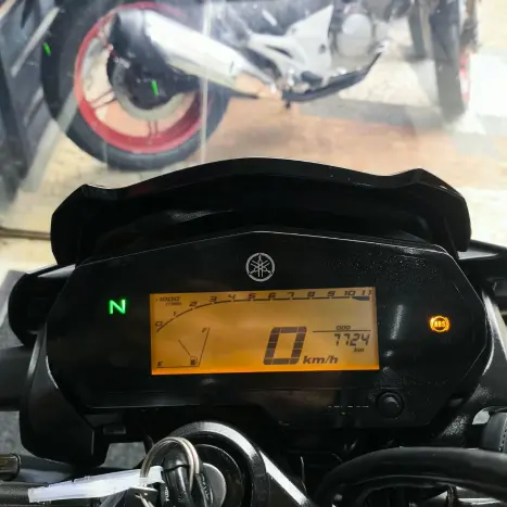 YAMAHA FZ 25 250 Fazer Flex , Foto 6