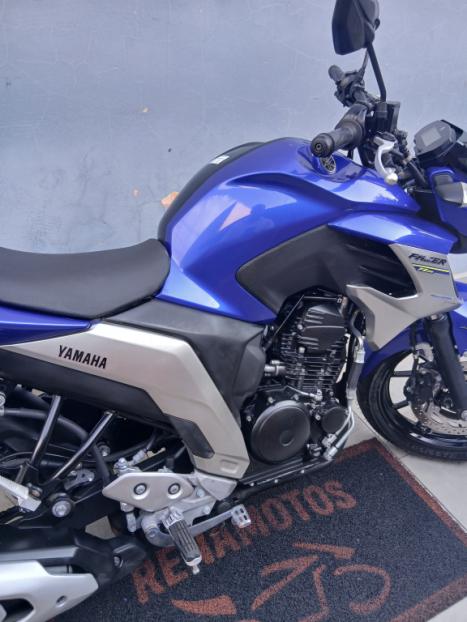 YAMAHA FZ 25 250 Fazer Flex , Foto 4
