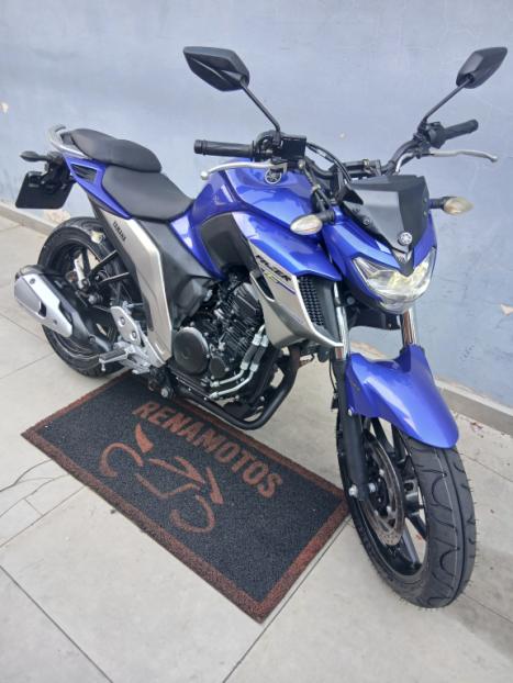 YAMAHA FZ 25 250 Fazer Flex , Foto 5