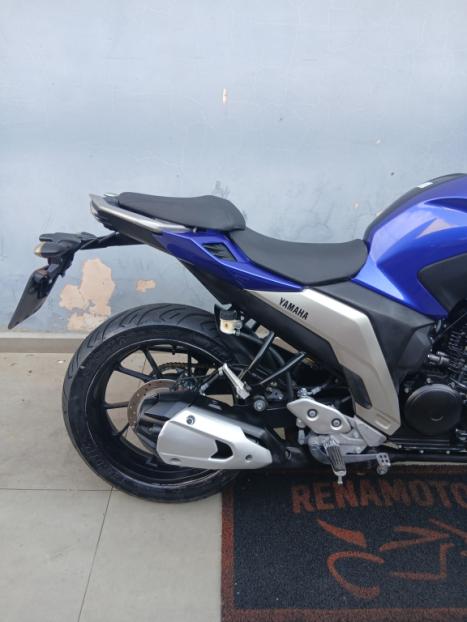 YAMAHA FZ 25 250 Fazer Flex , Foto 10