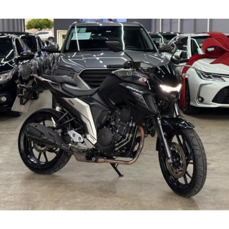 YAMAHA FZ 25 250 Fazer Flex , Foto 2