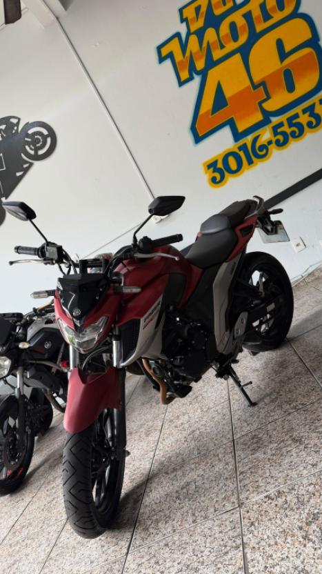YAMAHA FZ 25 250 Fazer Flex , Foto 1