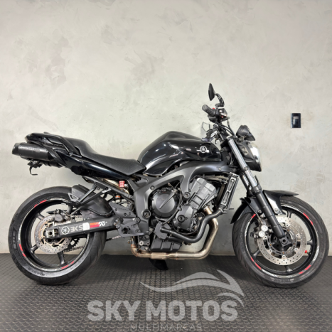 YAMAHA FZ6 Fazer 600 N, Foto 1