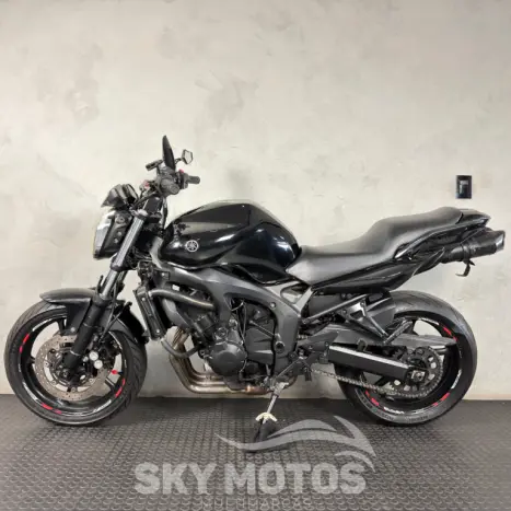 YAMAHA FZ6 Fazer 600 N, Foto 6
