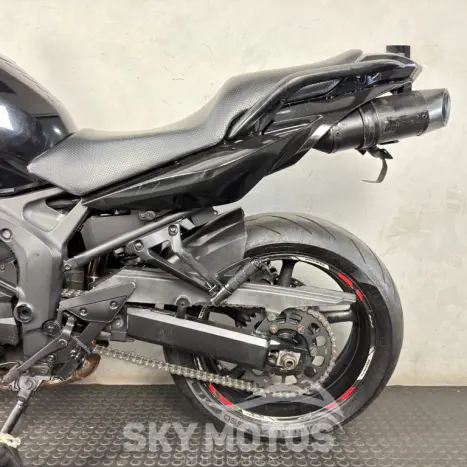 YAMAHA FZ6 Fazer 600 N, Foto 10