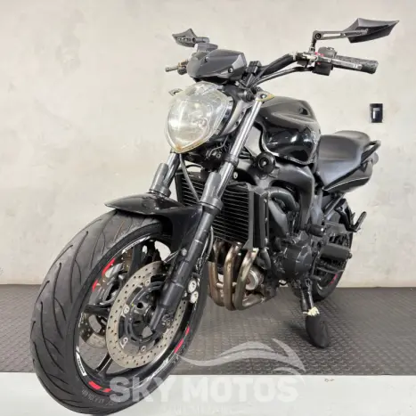 YAMAHA FZ6 Fazer 600 N, Foto 12