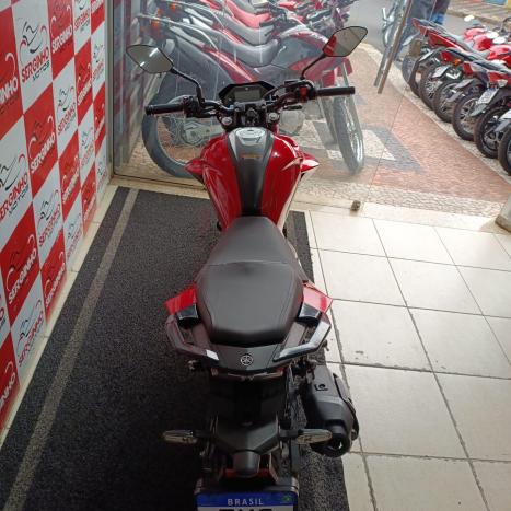 YAMAHA FZ6 Fazer 600 S, Foto 4