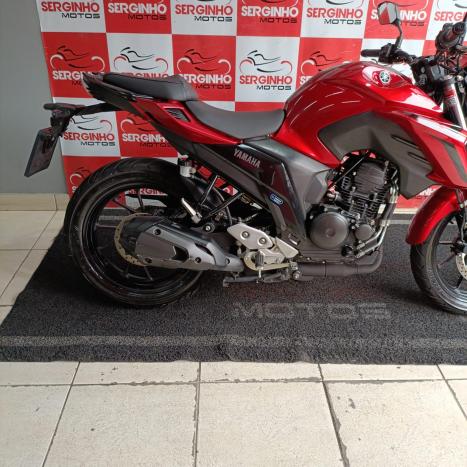 YAMAHA FZ6 Fazer 600 S, Foto 6