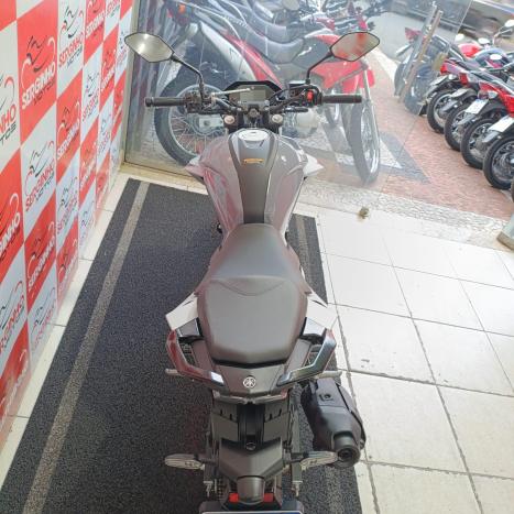 YAMAHA FZ6 Fazer 600 S, Foto 5