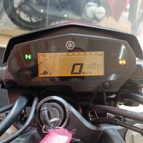 YAMAHA FZ6 Fazer 600 S, Foto 6