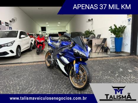 YAMAHA FZR 1 1000 , Foto 1