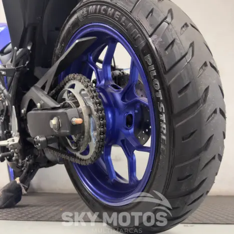 YAMAHA MT-03 300 ABS, Foto 7