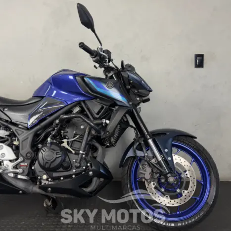 YAMAHA MT-03 300 ABS, Foto 8