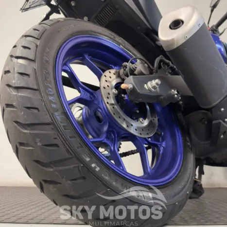 YAMAHA MT-03 300 ABS, Foto 10