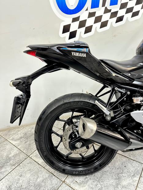 YAMAHA MT-03 300 ABS, Foto 4 YAMAHA MT-03 300 ABS, Foto 4