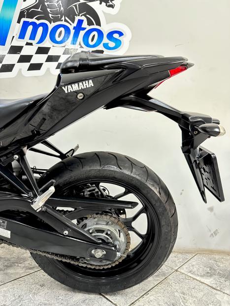 YAMAHA MT-03 300 ABS, Foto 7 YAMAHA MT-03 300 ABS, Foto 7