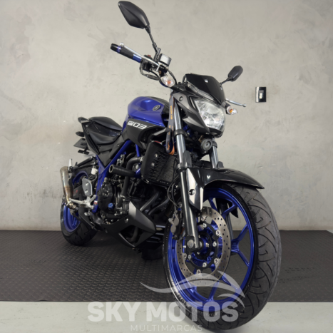 YAMAHA MT-03 300 ABS, Foto 3